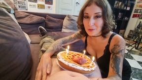 I Suck His Dick in the Hole of the Birthday Cake - Bareback Fuck for My Birthday