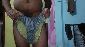 Meri wife ka underwear mujhe dhila karne lag Gaya