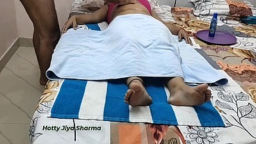 Indian big ass hot sex with married stepsister! Real taboo sex with maid in hotel room