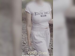 mother I'd like to fuck braless tease