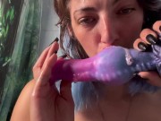Suck and fuck my avatar dildo in bath