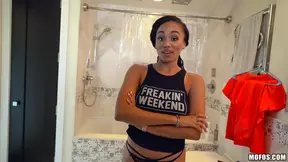 Hot Black Lady Julie Eagerly Rides Her Lover’s Hard Cock