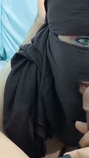 Sucking and licking a shamrock, sucking her lover's penis until he ejaculates, hot sex, Egyptian Arab sex, with a&hellip;   Clip 1
