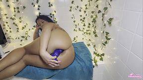 Tight Asshole Stretched With Inflatable &amp_ Ribbed Dildos &mdash_ Anal Queen