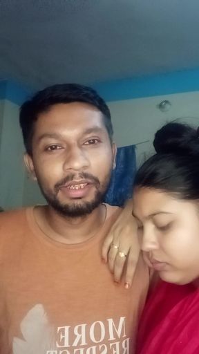 Natural Beutiful Hot Girls in Home Indian Hot Wife in Home