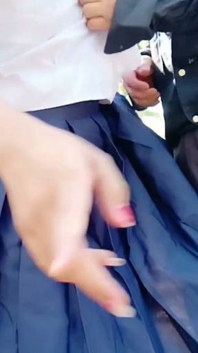18 YEAR OLD STUDENT FUCK IN PUBLIC WITH STRANGER   Clip 1