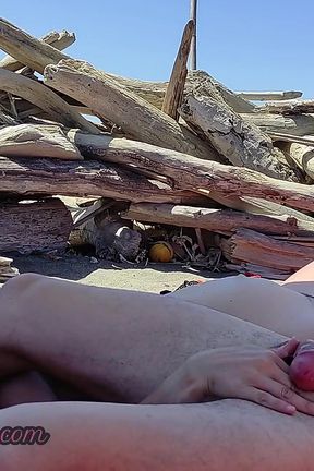 Risky Blowjob on the Canary Beach Caught with Intense Orgasm P2 - Misscreamy