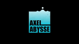 Sexo oral, lambendo, fisting – Axel Abysse em piercing, sendo penetrado com o punho