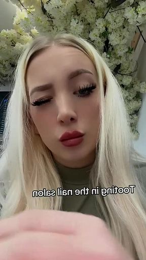 Blonde amateur solo babe shows off her fart fetish