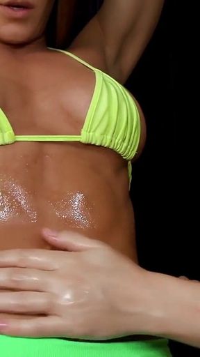 Sinn Sage Gives Ariel X an Oil Rub Down