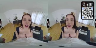 Busty brown-haired teen 18 gives a deep blowage to her stepdad