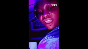 A Ghanaian man  makes anitawetpussy wet by watching a porn video from his-phone