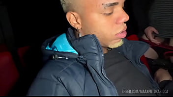 Maior orgia no cinema , o clima ficou quente e teve muito leitinho no cuzinho.