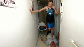 Danielle's Hall Trampling 9 (4K)