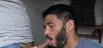 Straigth Latino friends bang extreme bareback for