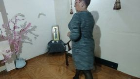 How Mistress Angelin slaps (1)