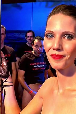 Ggg John Thompson - Blowjob Frenzy in the Studio