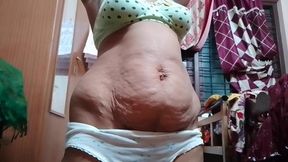 Kerala housewife gets fucked by her husband by sitting on top of him