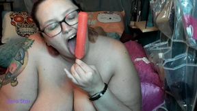 Sara Licks Your Popsicle