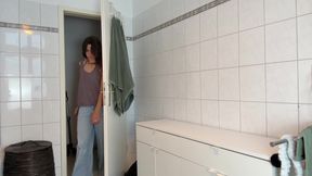 My first solo video - home alone so I made myself cum and hopped in the shower