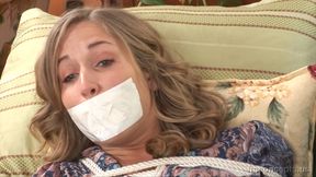 Sadie Moreau, Charlie Royce - 1080p