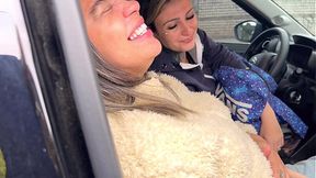 A woman who runs a ride-hailing app picks up a wheelchair user at S� station. She doesn't have the money to pay for the ride! And she lets herself be sucked off after peeing as payment!