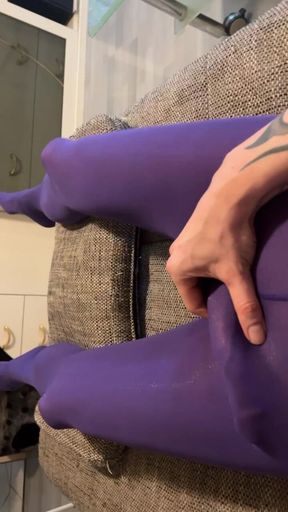 XXL MEGACOCK in purple SHEERTIGHTS