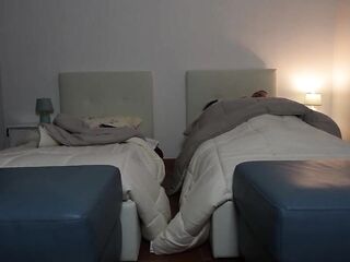 don't turn off the light I'm afraid of the darksome! assfuck cum inside - Italian - Very Myller