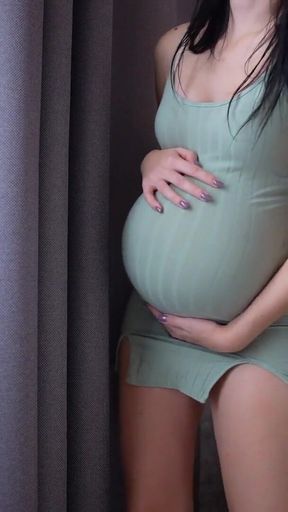 Must-see moment from &quot;Pregnant neighbour 39 weeks labour????&quot;