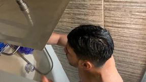 Str8, Big-cock, Hunk Comes Over for a Shower and a Well Deserved Blowjob