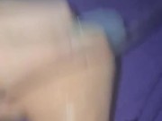 Je me fait plaisir avec ce gros gode!
