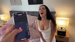 Perfect body brunette can't resist vibrator stimulating her sensitive slit