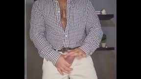 Macroba masturbation after a day of work