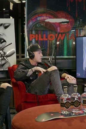 Gene Simmons on Sx and Rock N' Roll