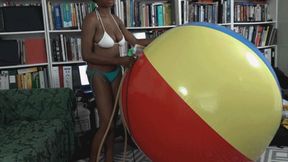 Sierra Blows a 6-foot Beachball (MP4 1080p)