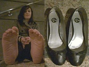 MY FEET ABSOLUTELY STINK ALL THE TIME INTERVIEW