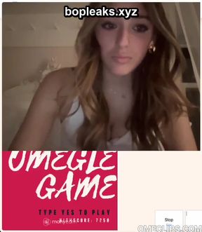 Homemade teen webcam reaction