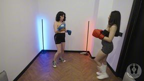 boxing training ana spears vs emma smile female fighting