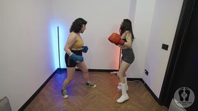 boxing training ana spears vs emma smile female fighting