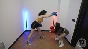 boxing training ana spears vs emma smile female fighting