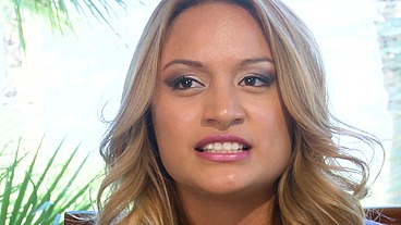 Natalia Robles is a hot Latina with a spicy attitude