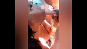 Boneca tesuda griluda dando o cuzinho pra garot&atilde_o chupeteiro do centro de sampa que soca gostoso no seu rabo fazendo a boneca da pica grande gemer de tes&atilde_o