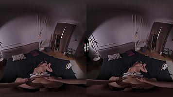 Maid's Job - Emelie Crystal