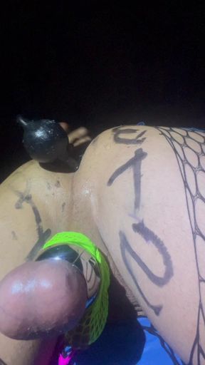 anal slut outdoor