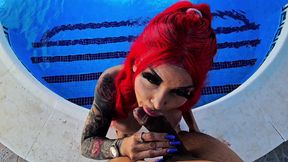 Blowjob Wild Under the Sun