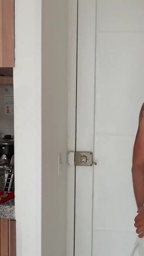 HORNY NEIGHBOR COMES TO MY HOUSE TO TAKE A BATH AND WE END UP FUCKING IN THE MIDDLE OF TIKTOK LIVE   Clip 1