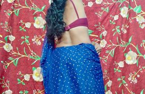 Desi Hot Indian Bhabhi Ji in Blue Saree Showing Her Boobs and Thighs