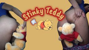 Farts in Teddy Stinky