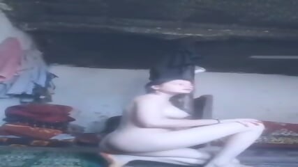 beautiful kashmiri bhabhi full nude video