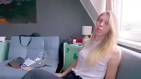 Why Did Stepson Do It With His Own Stepmothers Mouth - Petite Deepthroat